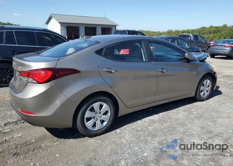 2016 Hyundai Elantra Se z USA, uszkodzony, nr VIN 5NPDH4AEXGH791985